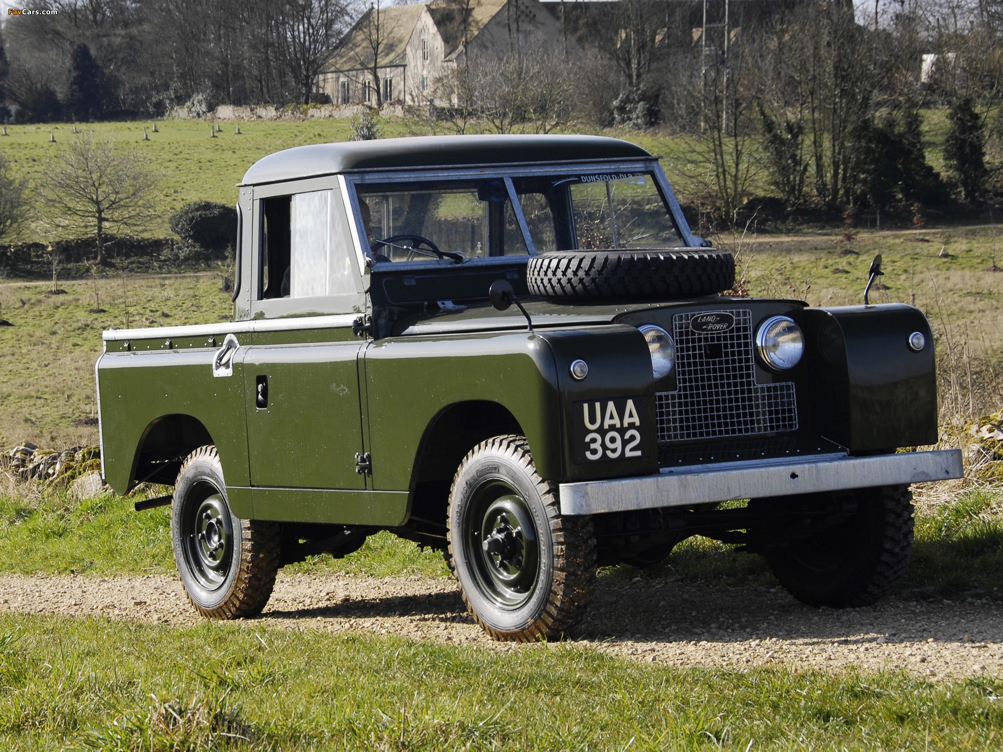 Baches KHAKI avec vitres pour : LAND 88