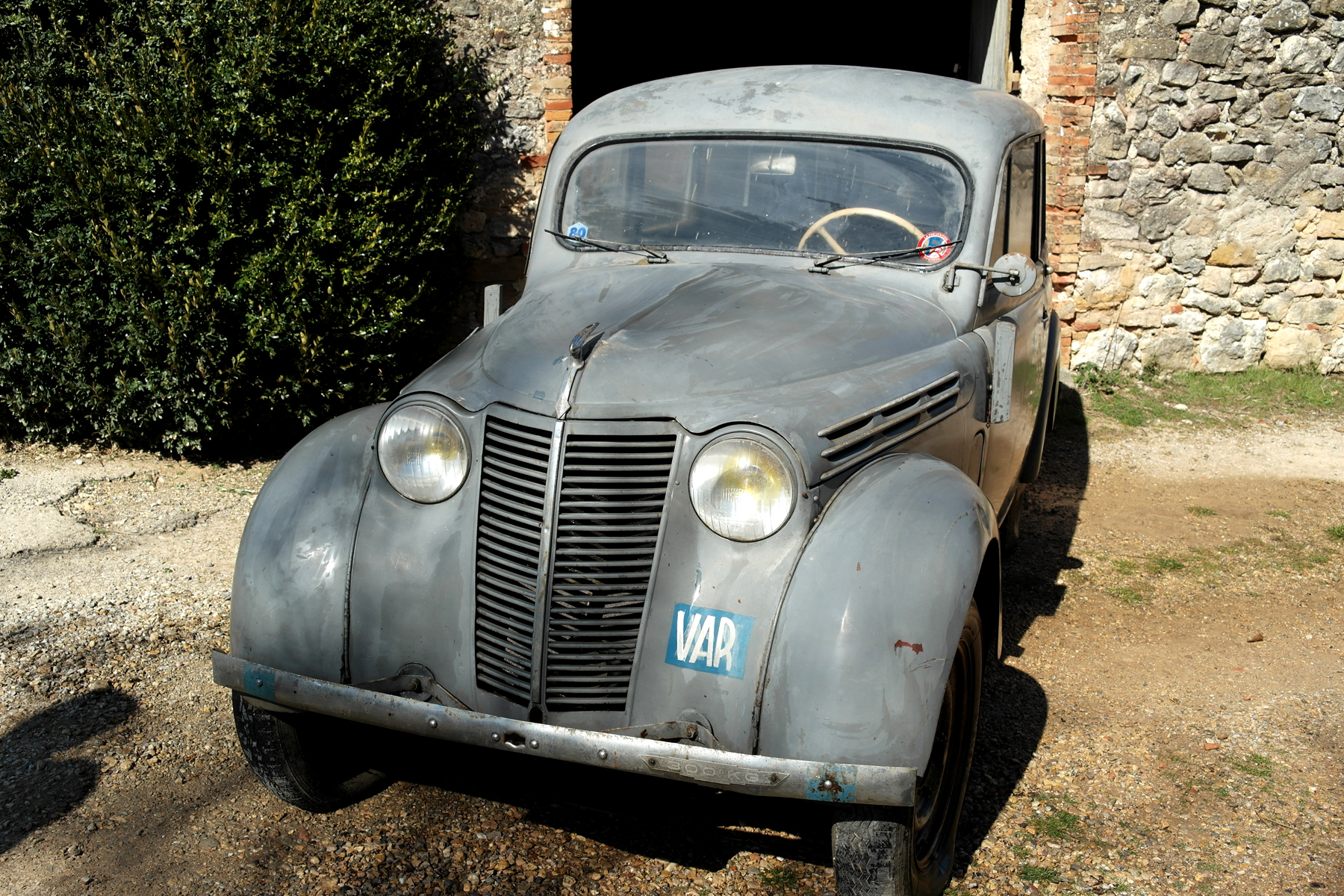 Renault Juvaquatre Vendue